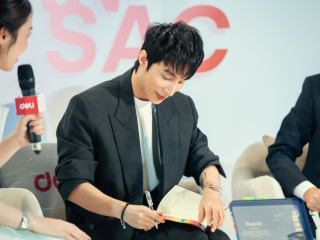 Văn phòng phẩm Deli mời Sơn Tùng M-TP làm đại sứ thương hiệu